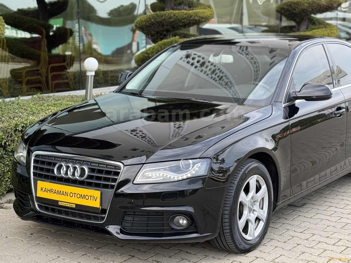 Galeriden Audi A4 Sedan 2.0 TDI 2011 Model Manisa 190.000 km Siyah 4