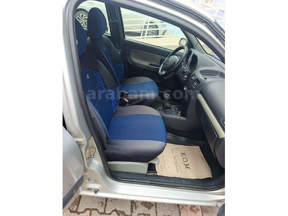 Sahibinden Renault Clio 1.2 Authentique 2006 Model
