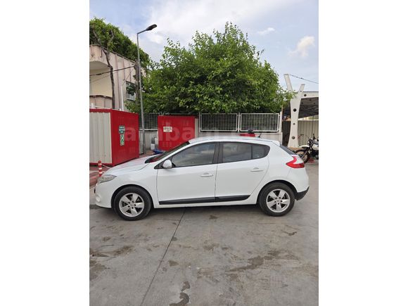 1.5 dCi Expression 2012