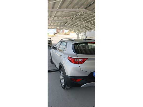 Sahibinden Kia Stonic 1.4 MPI Elegance 2024 Model