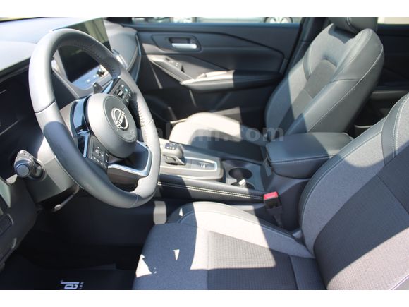 Nissan Qashqai 1.3DIG-T SKYPACK