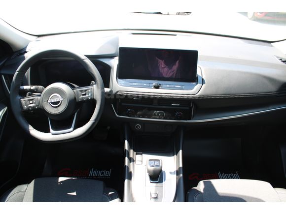 Nissan Qashqai 1.3DIG-T SKYPACK