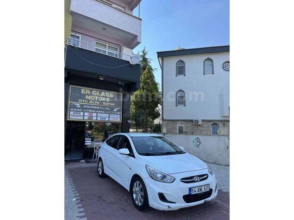 Sahibinden Hyundai Accent Blue 1.6 CRDI Mode Plus 2015 Model 