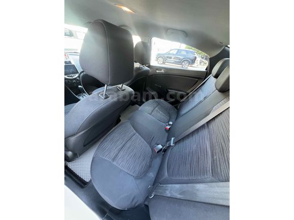 Sahibinden Hyundai Accent Blue 1.6 CRDI Mode Plus 2015 Model 