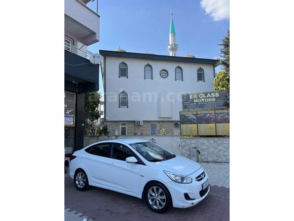 Sahibinden Hyundai Accent Blue 1.6 CRDI Mode Plus 2015 Model 