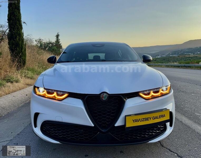 ~BEYAZ~2024 MODEL 13000 KM'DE BOYASIZ ALFA ROMEO TONALE 1.6 Ti 2