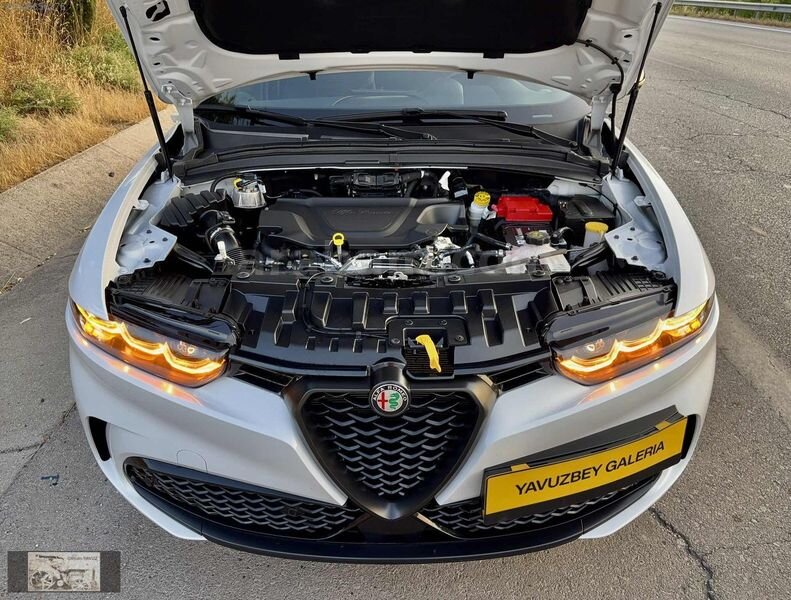 ~BEYAZ~2024 MODEL 13000 KM'DE BOYASIZ ALFA ROMEO TONALE 1.6 Ti 7