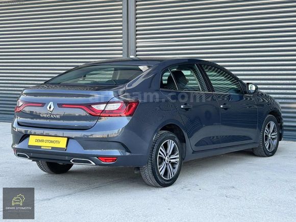 2023 RENAULT MEGANE 1.3 TCE 140 HP LANSMAN RENK