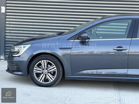 2023 RENAULT MEGANE 1.3 TCE 140 HP LANSMAN RENK