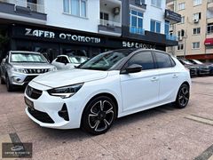 OPEL CORSA 1,2 T ULTİMATE/51,000 KM D/BEYAZ RENK/SİYAH CAM TAVAN