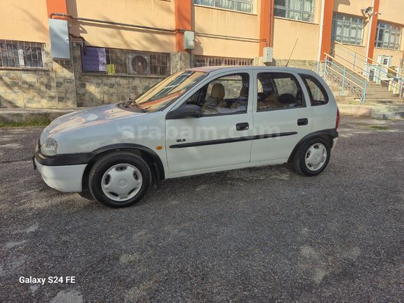 1.4 16.V GLS 2000 Model  KLİMALI