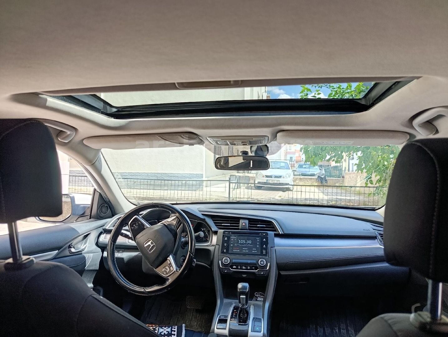 Sahibinden Honda Civic 1.6i VTEC Eco Elegance 2018 Model Ankara 118.000 km Beyaz 3
