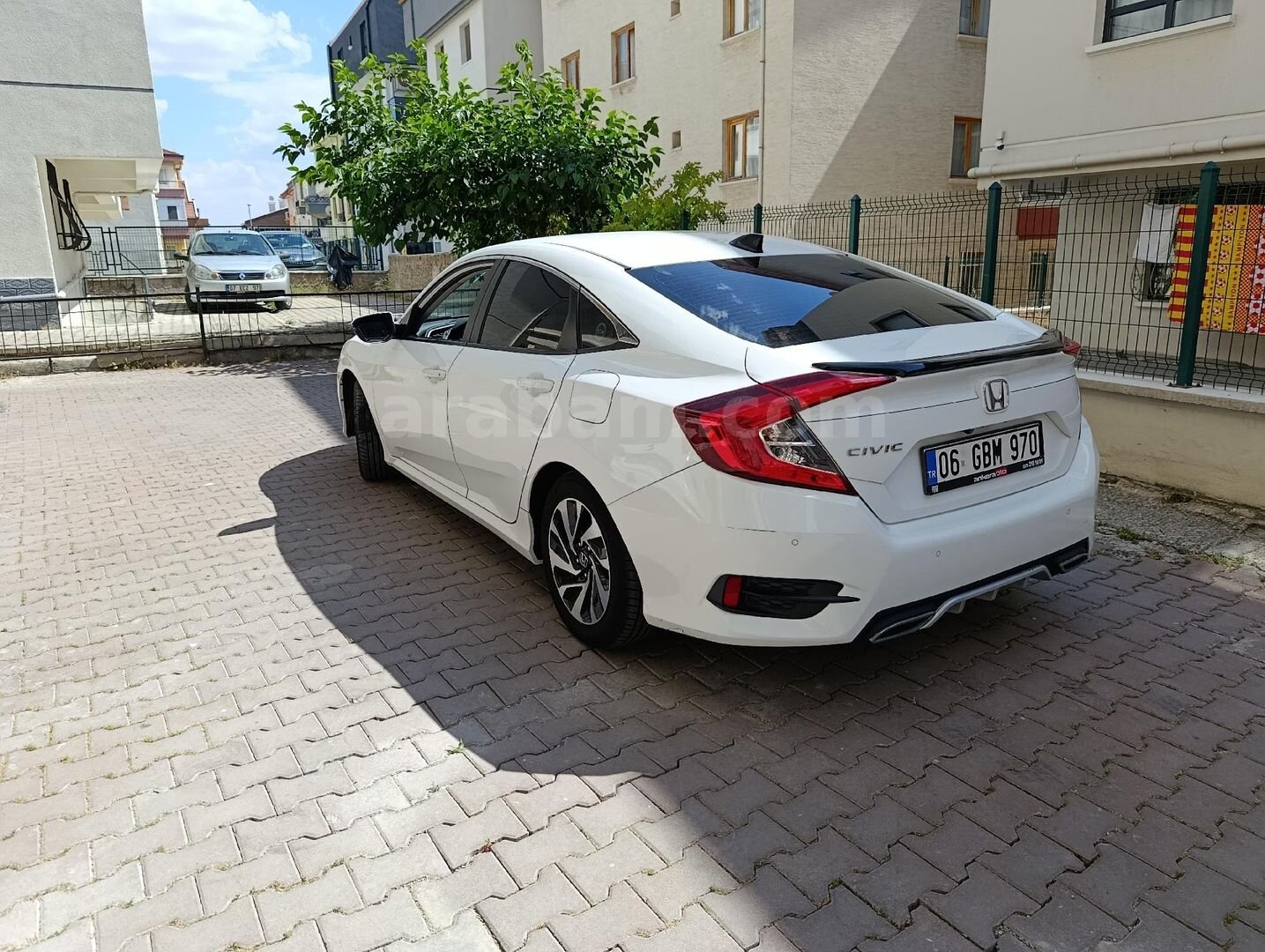 Sahibinden Honda Civic 1.6i VTEC Eco Elegance 2018 Model Ankara 118.000 km Beyaz 5