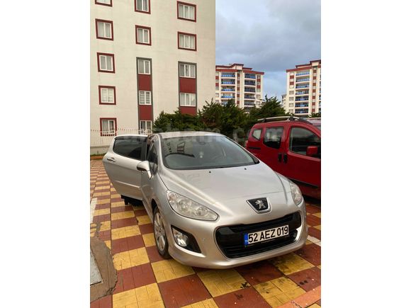 Sahibinden Peugeot 308 1.6 e-HDi Active 2012 Model 