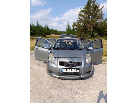 Öğretmenden satılık Yaris