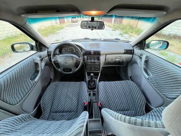 14 senelik sahibinden orjinal 187 Bin km'de Astra GLS