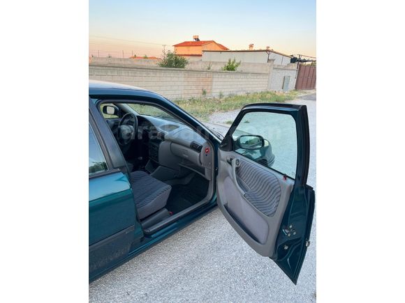 14 senelik sahibinden orjinal 187 Bin km'de Astra GLS