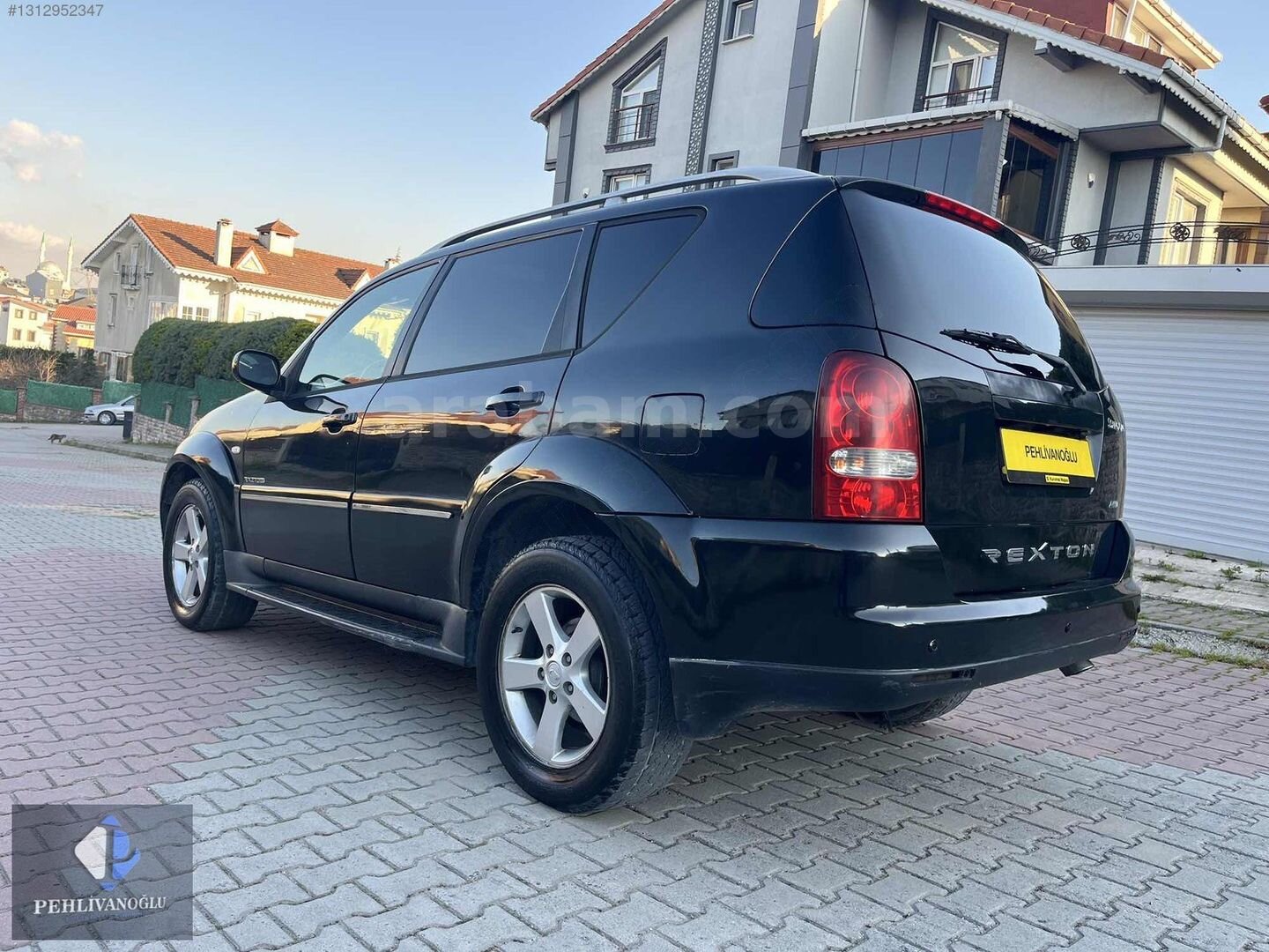 Galeriden KGM SsangYong Rexton 2.7 XDI RX 2010 Model İstanbul 350.000 km Siyah 7