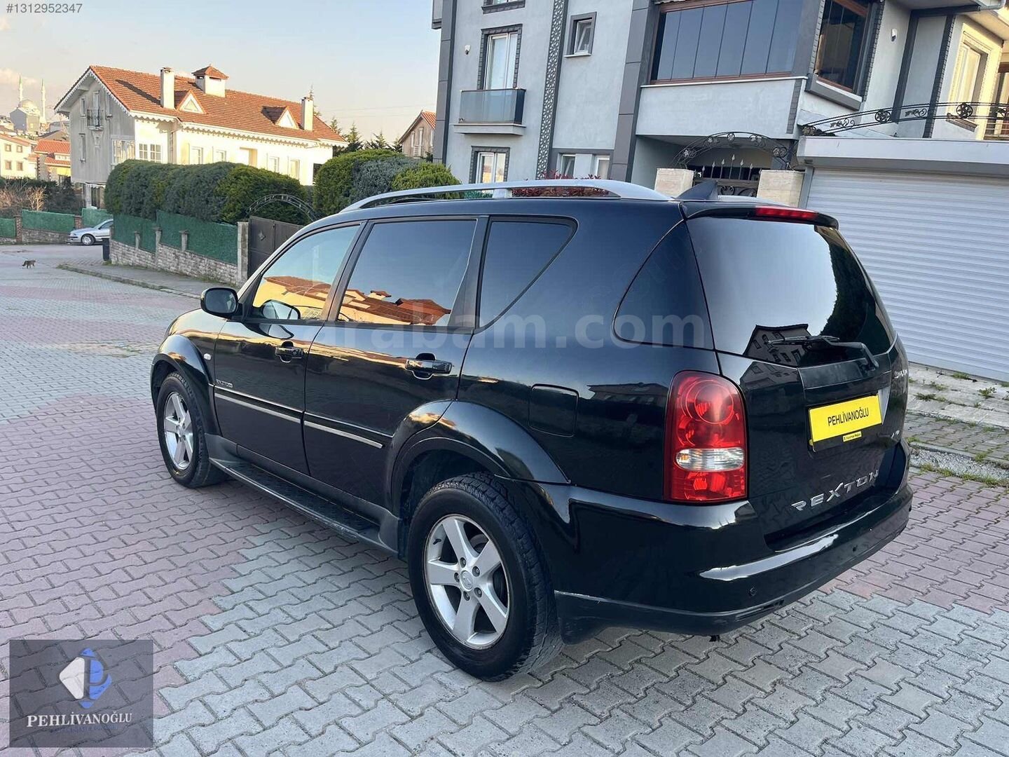 Galeriden KGM SsangYong Rexton 2.7 XDI RX 2010 Model İstanbul 350.000 km Siyah 3