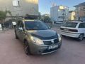 CNR OTOMOTİVDEN EMSALSİZ TEMİZLİKTE DATÇA SANDERO