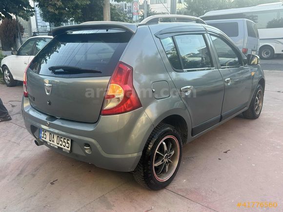 CNR OTOMOTİVDEN EMSALSİZ TEMİZLİKTE DATÇA SANDERO