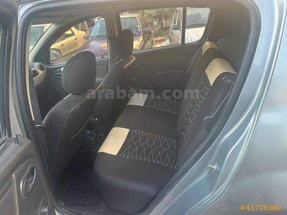 CNR OTOMOTİVDEN EMSALSİZ TEMİZLİKTE DATÇA SANDERO