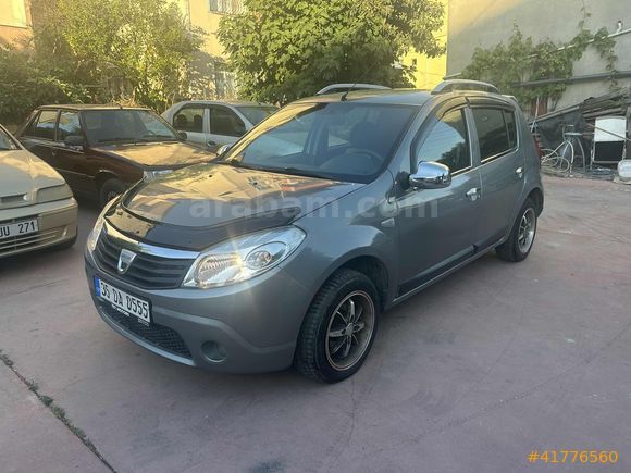 CNR OTOMOTİVDEN EMSALSİZ TEMİZLİKTE DATÇA SANDERO