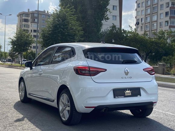 Sahibinden Renault Clio 1.0 TCe Touch 2021 Model 