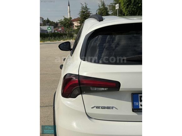 FİAT EGEA CROSS 2023 MODEL URBAN PAKET 90 BİN KM DE
