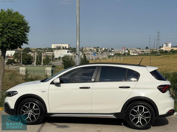 FİAT EGEA CROSS 2023 MODEL URBAN PAKET 90 BİN KM DE