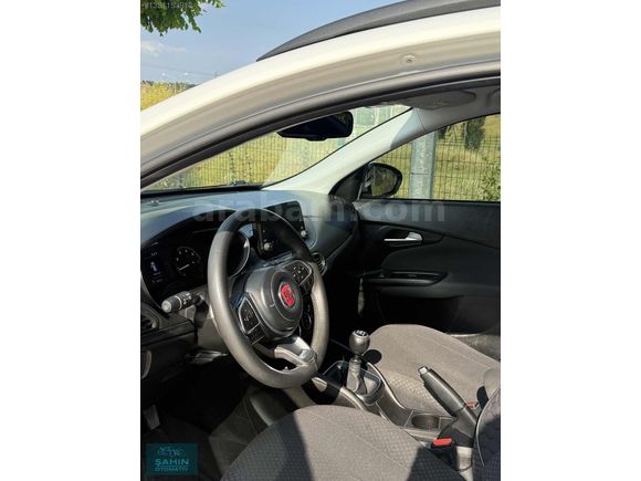 FİAT EGEA CROSS 2023 MODEL URBAN PAKET 90 BİN KM DE