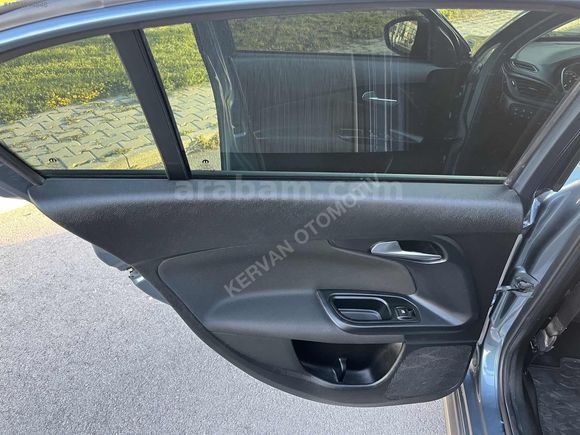 2021 MODEL EGEA CROS 1.4 BENZİN URBAN PAKET 53 BİNDE