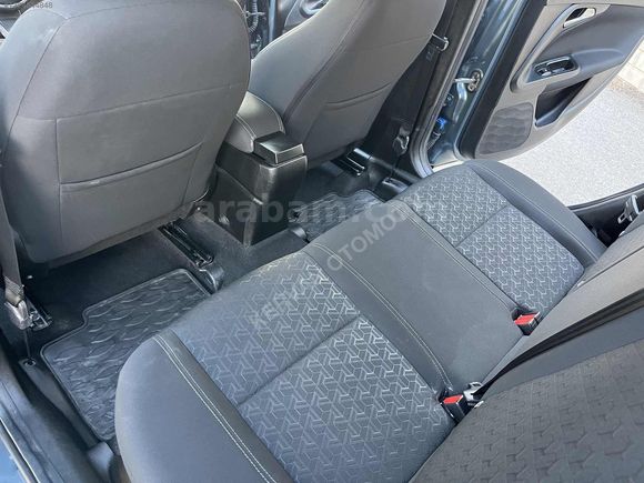 2021 MODEL EGEA CROS 1.4 BENZİN URBAN PAKET 53 BİNDE