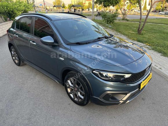 2021 MODEL EGEA CROS 1.4 BENZİN URBAN PAKET 53 BİNDE