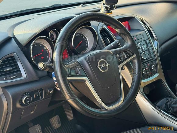ELDEN SENETLE TAKSİT / MARS OTOMOTİV/ HATASIZ 1.6 COSMO 2011