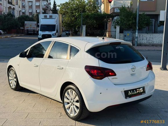 ELDEN SENETLE TAKSİT / MARS OTOMOTİV/ HATASIZ 1.6 COSMO 2011