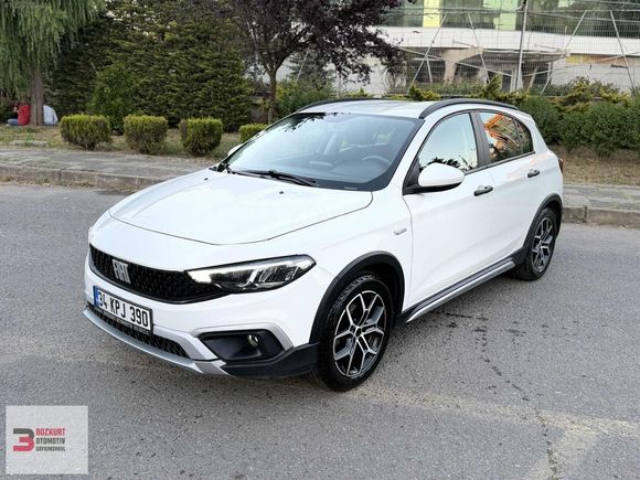 2024 EGEA CROSS 1.4 FİRE URBAN 85000 KM MASRAFSIZ