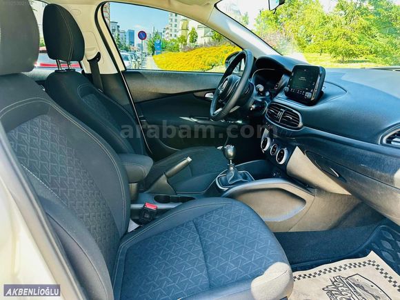 2022 MODEL EGEA CROSS URBAN