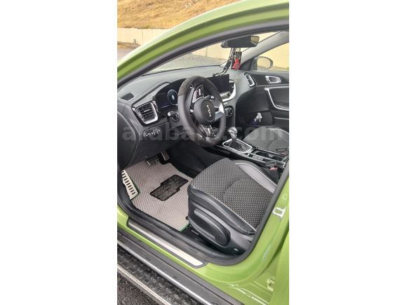 Kia XCeed 1.5 T-GDI Elegance 2024 Hatasız