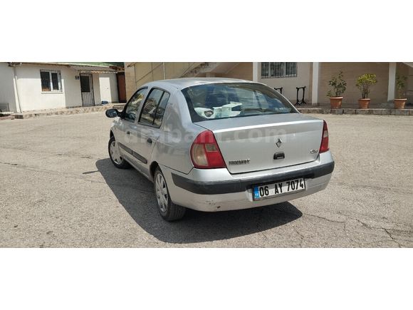 emekliden temiz bakımlı 2006 Clio