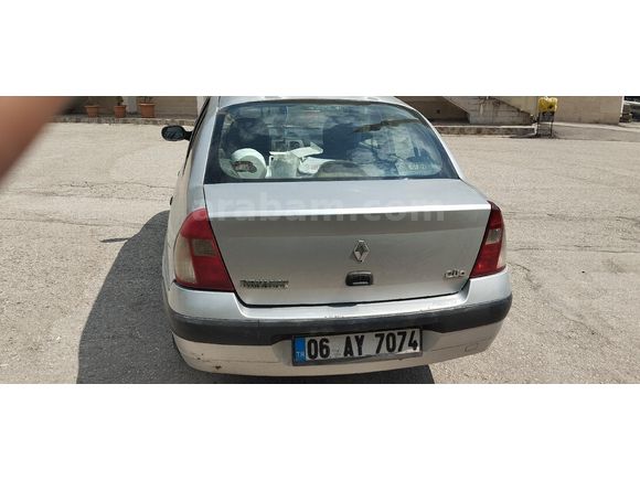 emekliden temiz bakımlı 2006 Clio