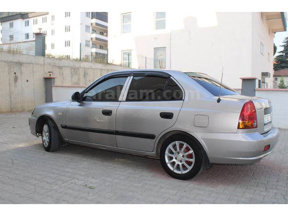 Sahibinden Hyundai Accent 1.5 CRDi Admire 2003 Model