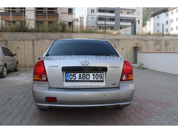 Sahibinden Hyundai Accent 1.5 CRDi Admire 2003 Model