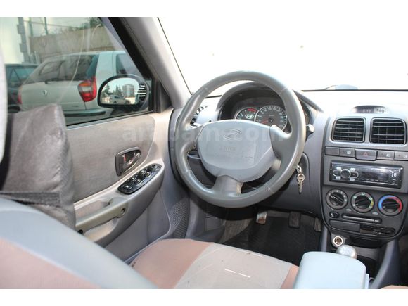 Sahibinden Hyundai Accent 1.5 CRDi Admire 2003 Model