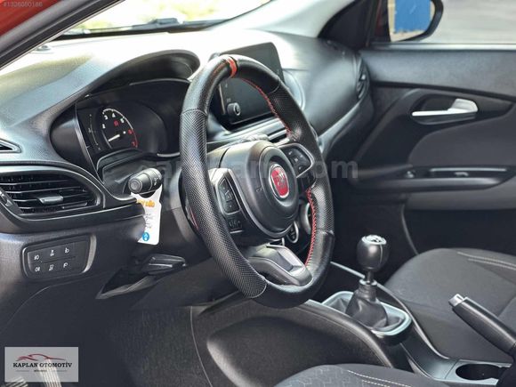 KAPLAN OTODAN B O Y A S I Z 2023 CROSS 52 BİNDE