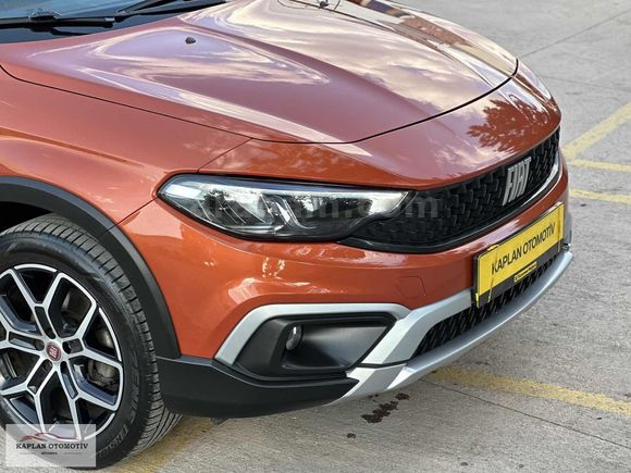 KAPLAN OTODAN B O Y A S I Z 2023 CROSS 52 BİNDE
