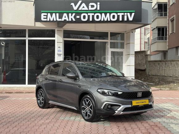 2023 FİAT EGEA CROSS 1.4 URBAN 21BİN KM BOYASIZ BAKIMLI