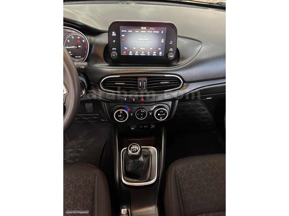 BOYASIZ 2023 MODEL EGEA CROS 1.4FİRE 95HP URBAN LPG'Lİ