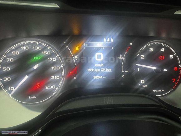 BOYASIZ 2023 MODEL EGEA CROS 1.4FİRE 95HP URBAN LPG'Lİ