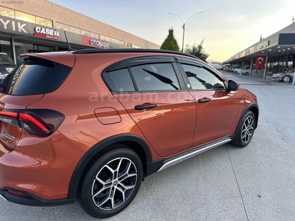 2023 model Egea Cross 100 .yil 28000 km boyasız